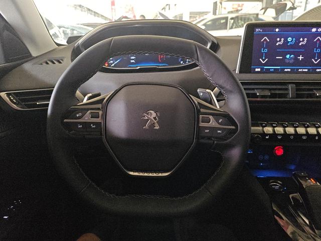 Peugeot 5008 2017 thumb 7