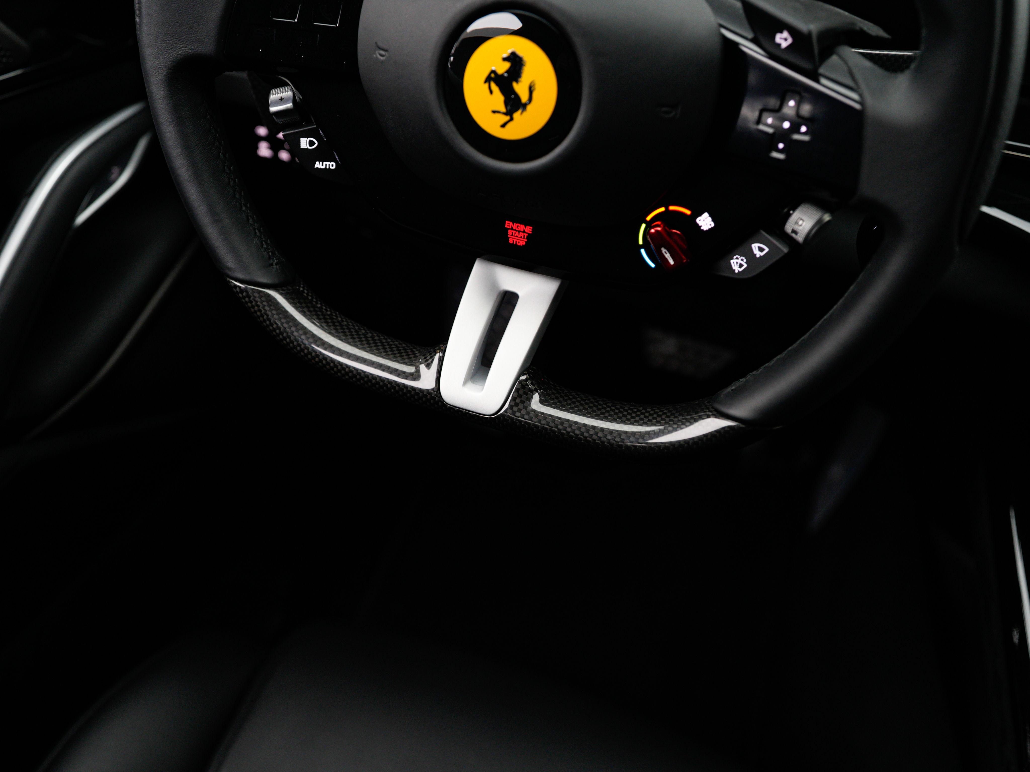 Ferrari Purosangue 2023 thumb 10