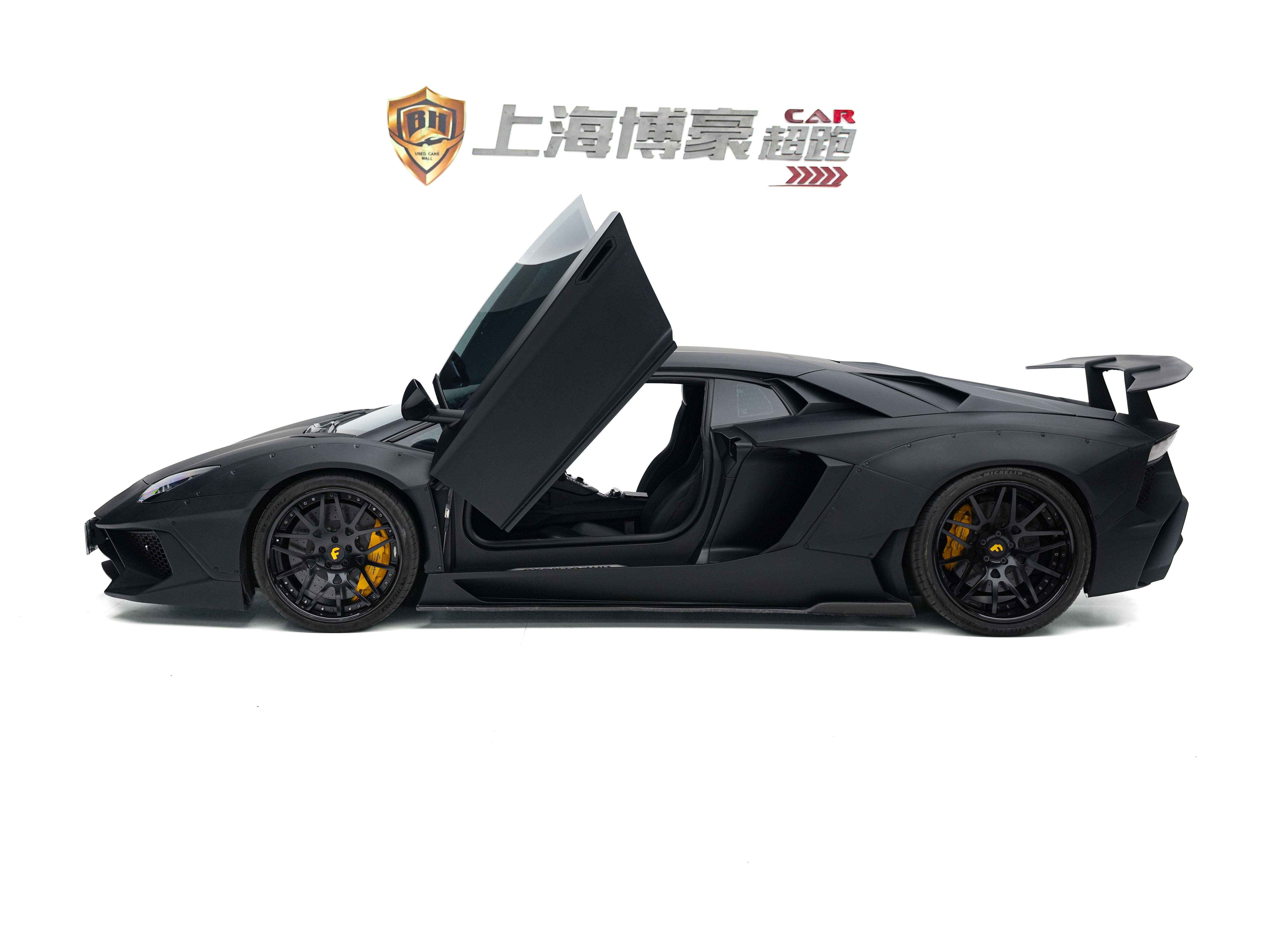 Lamborghini Aventador 2013 thumb 12