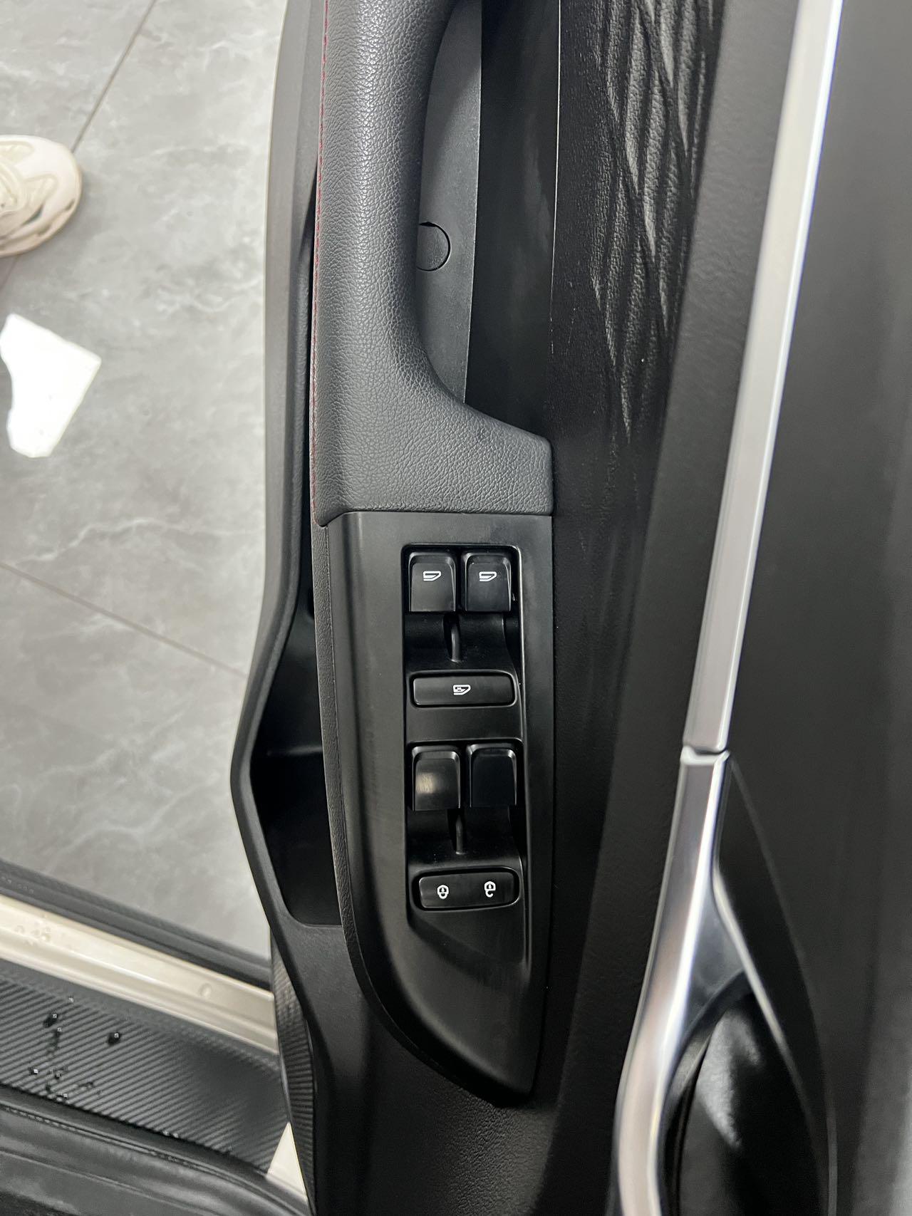 Geely Vision X3 2021 thumb 8