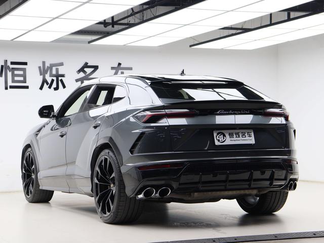 Lamborghini Urus 2018 thumb 2