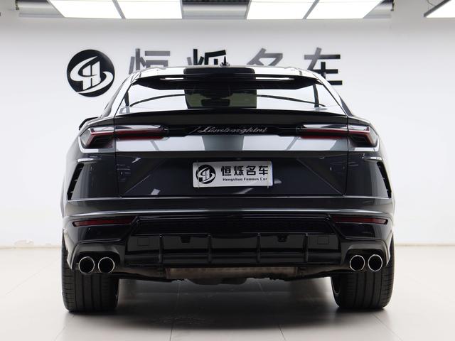 Lamborghini Urus 2018 thumb 3