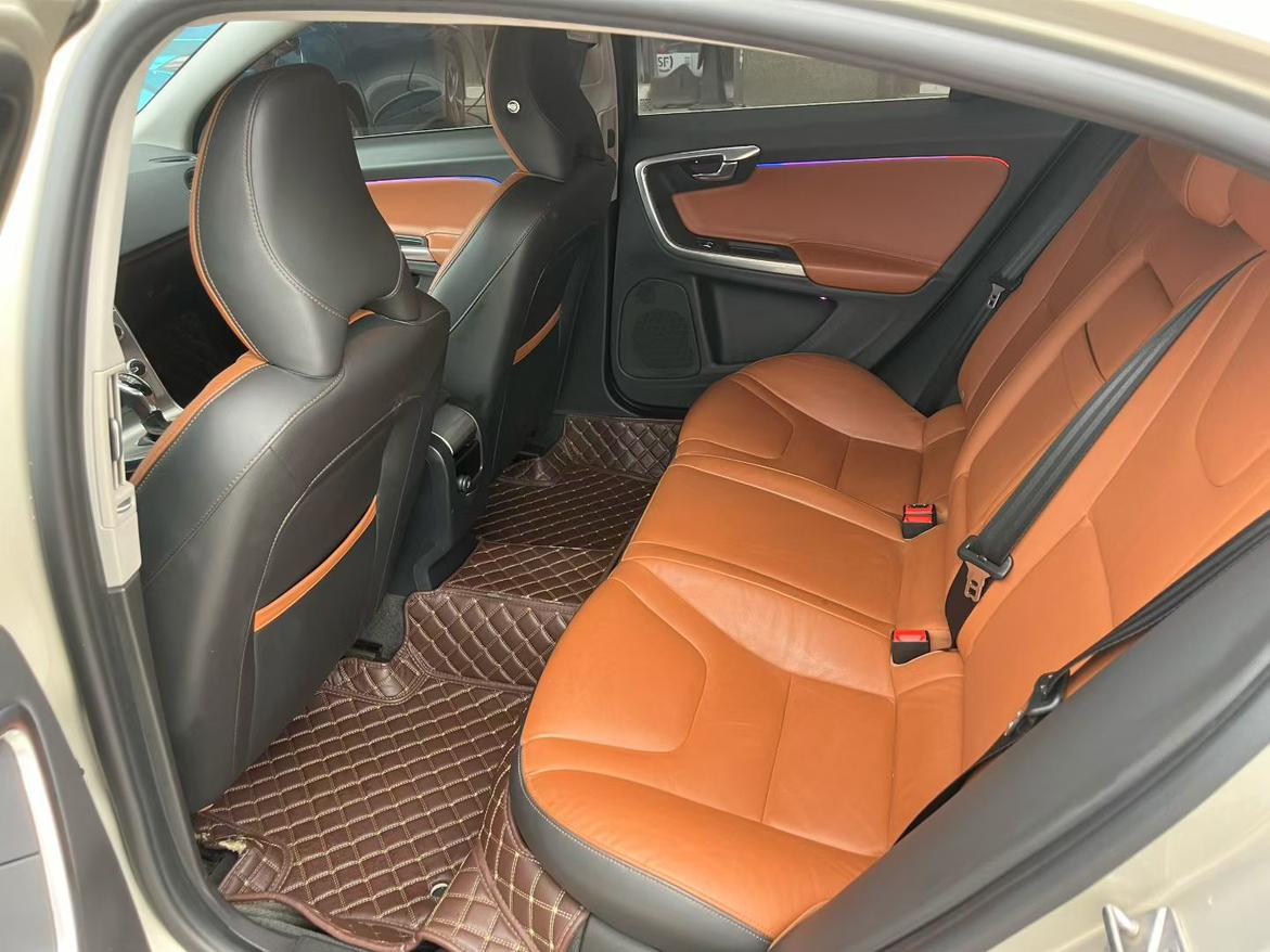 Volvo S60 2019 thumb 9