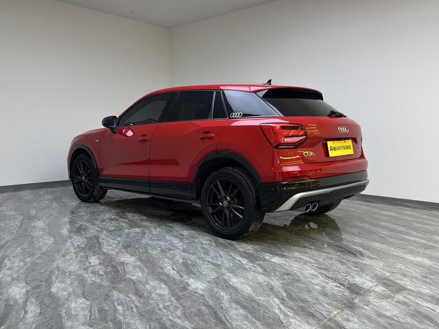 Audi Q2 2021 thumb 3