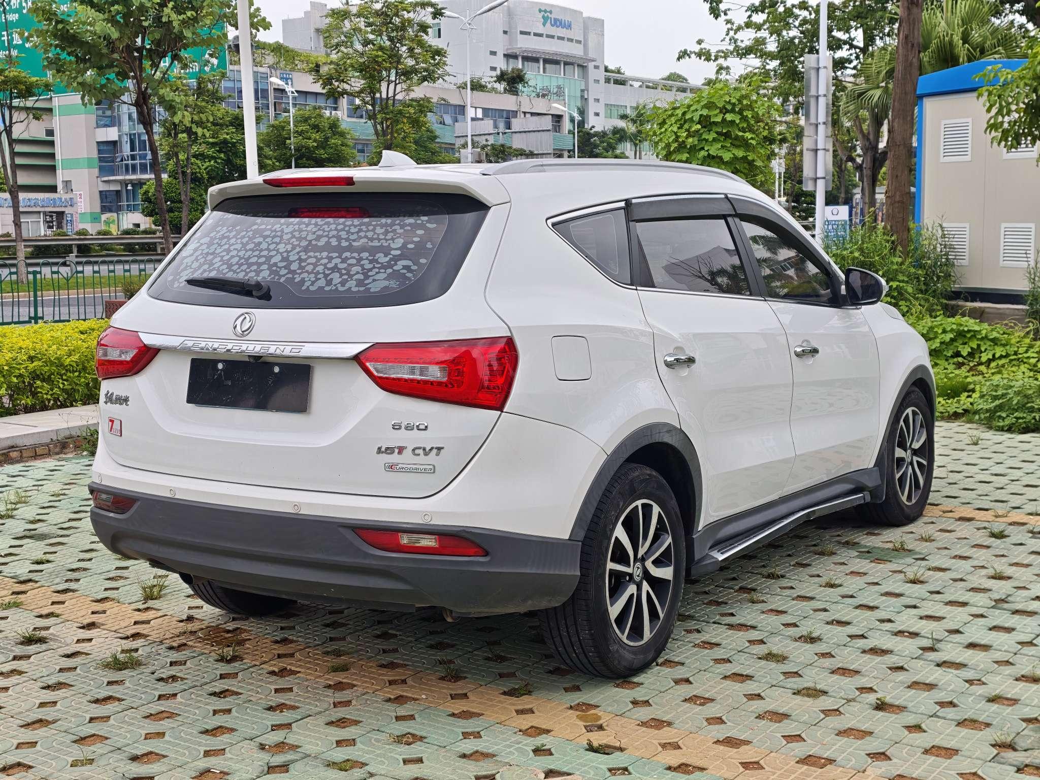Dongfeng Fengon 580 2018 thumb 4