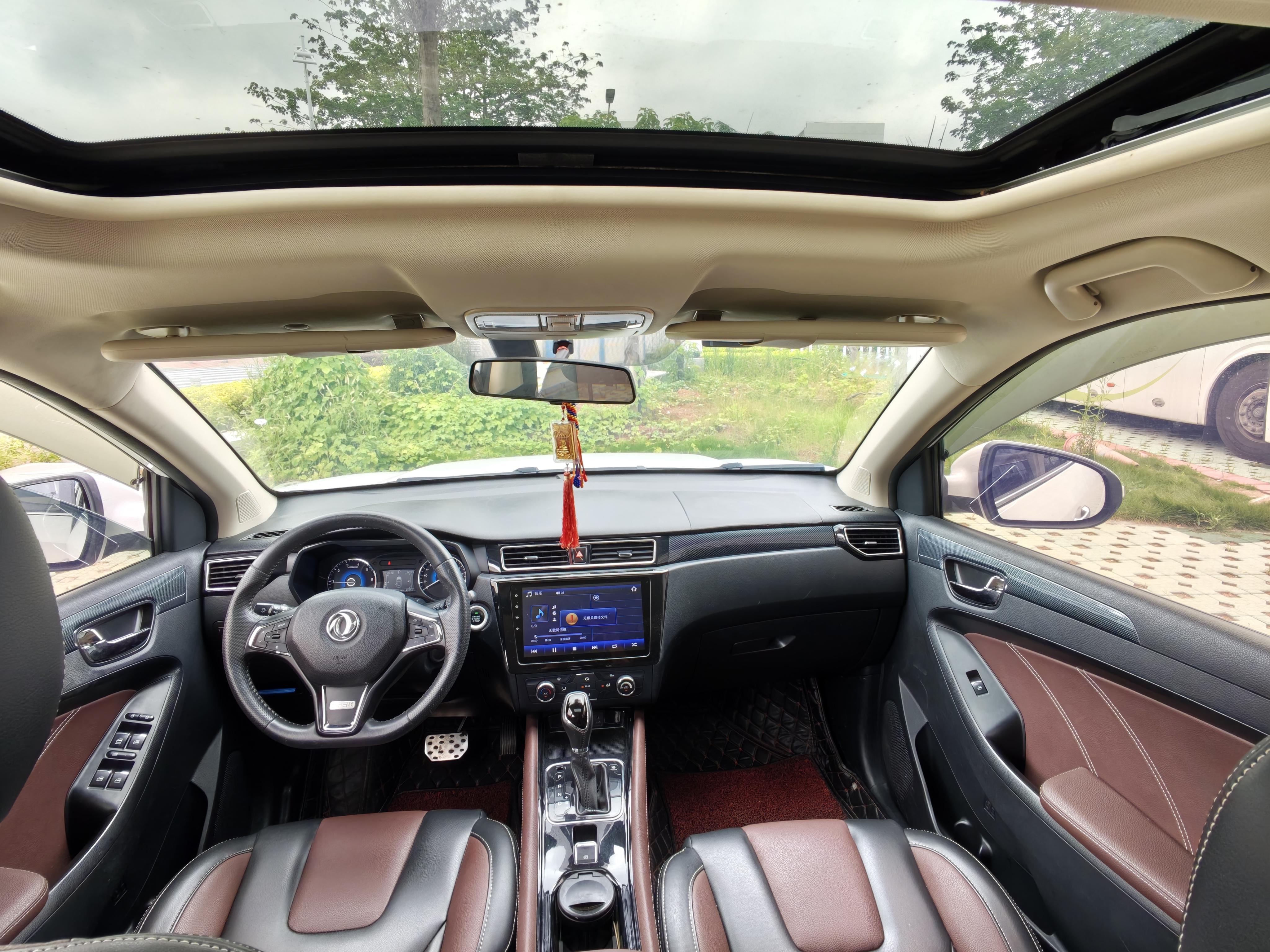 Dongfeng Fengon 580 2018 thumb 6