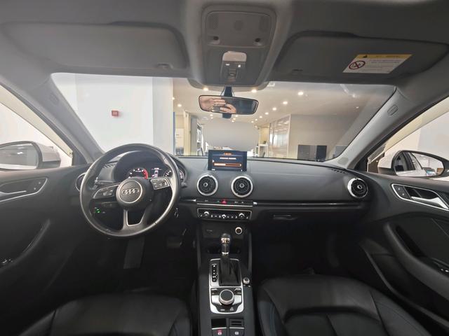 Audi A3 2020 thumb 3