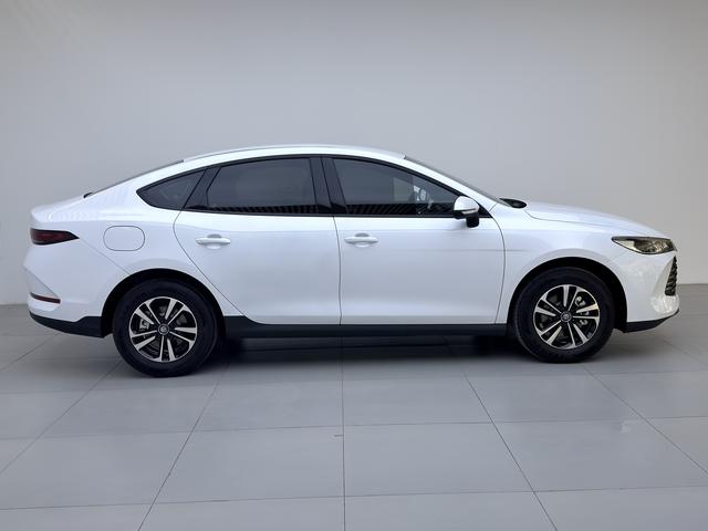 BYD Qin 2025 thumb 6