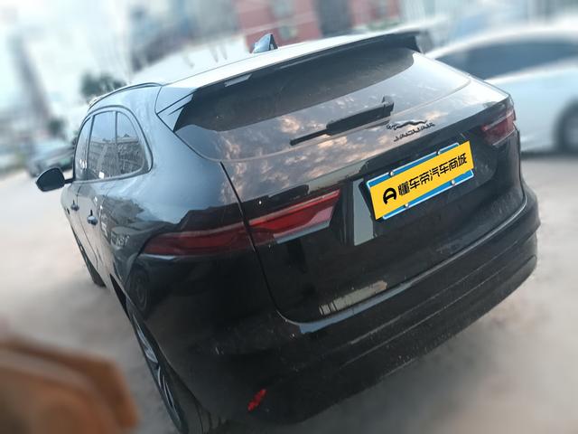 Jaguar F-Pace 2025 thumb 2