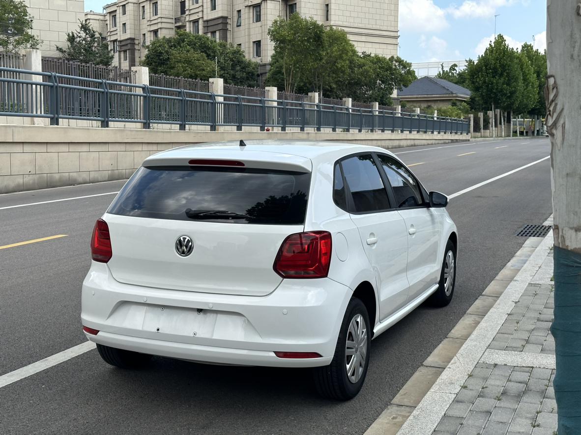 Volkswagen Polo 2018 thumb 5