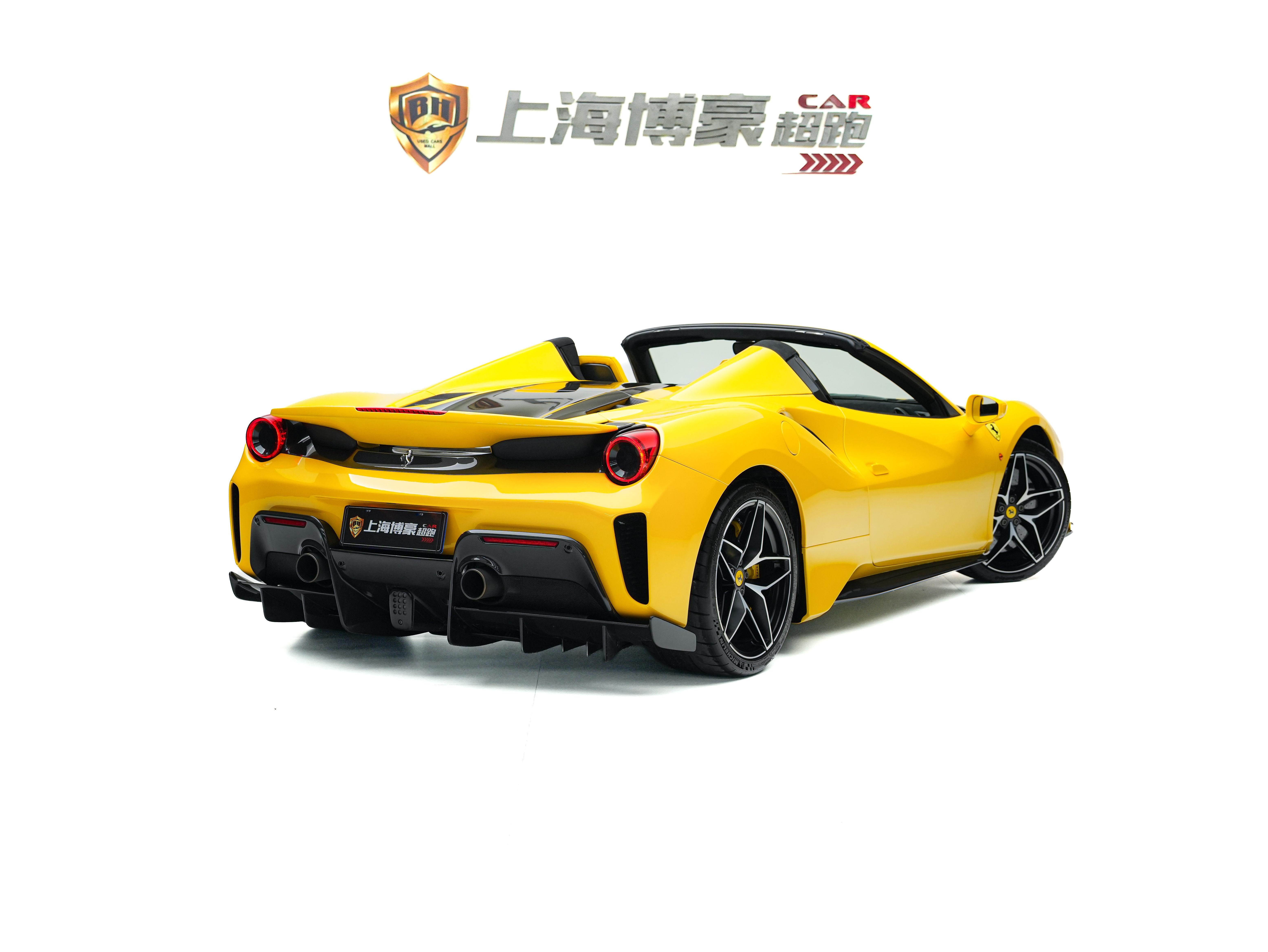 Ferrari 488 2019 thumb 3