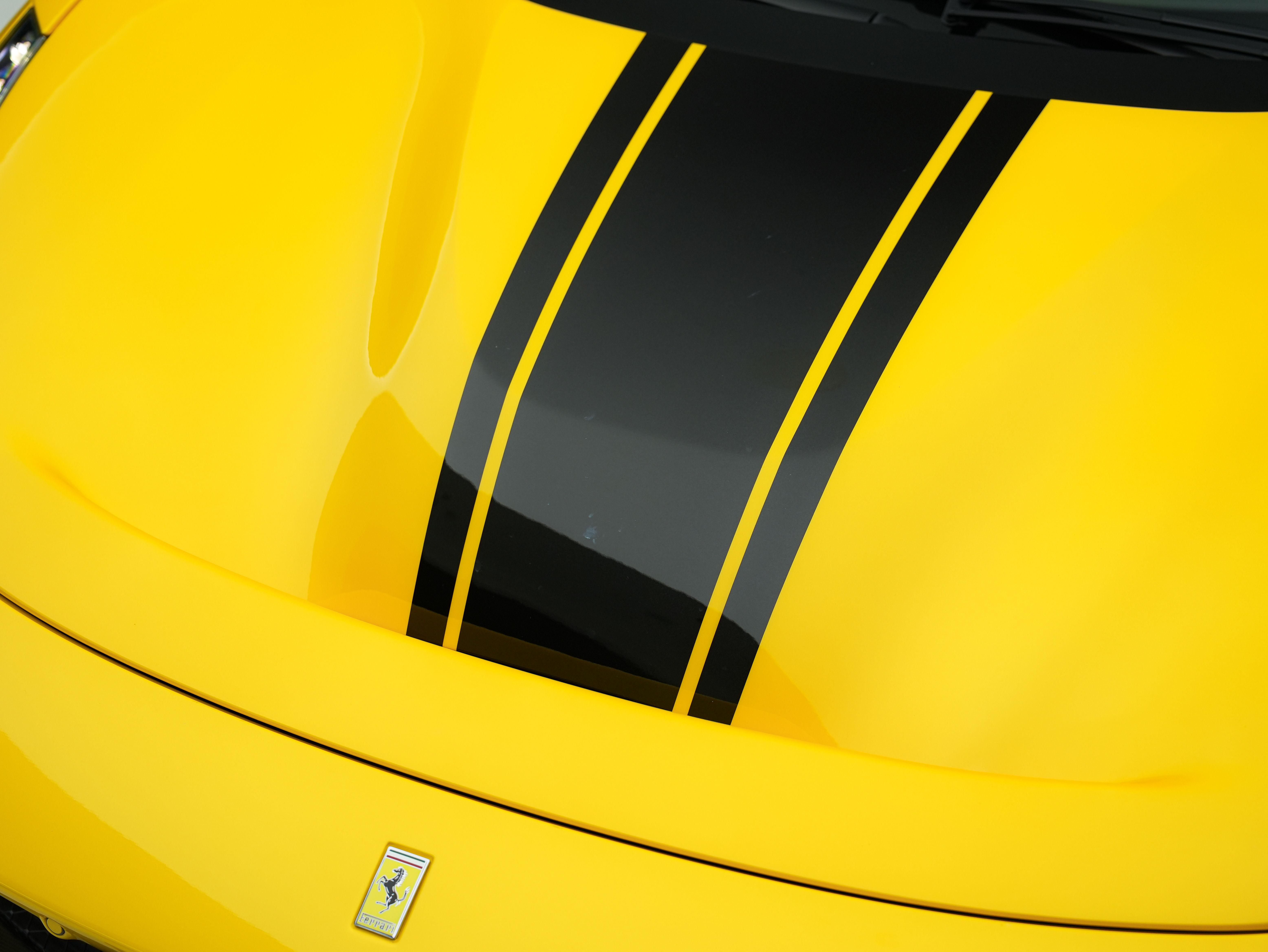 Ferrari 488 2019 thumb 12