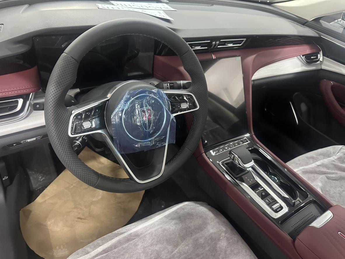 Hongqi H5 2025 thumb 4