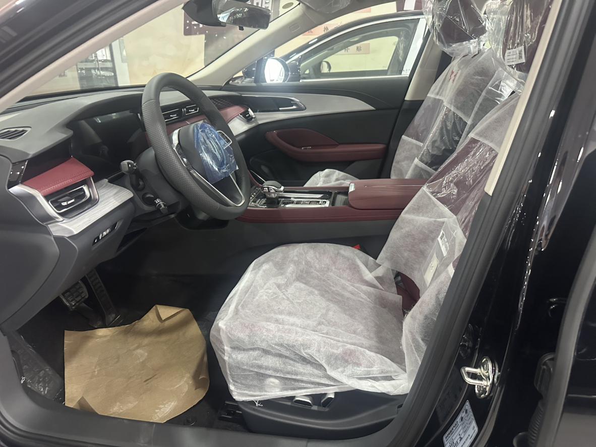 Hongqi H5 2025 thumb 6