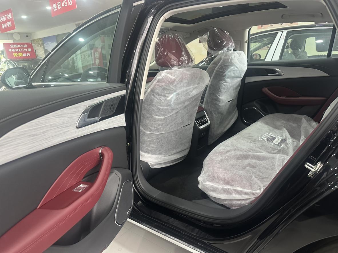 Hongqi H5 2025 thumb 7
