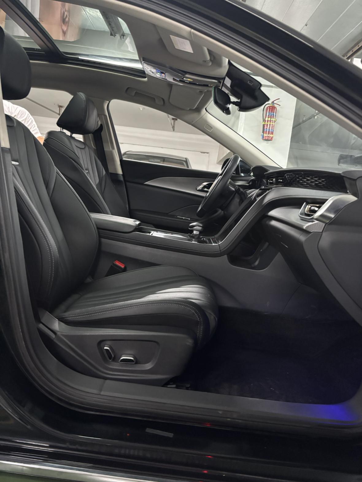Hongqi H5 2024 thumb 10