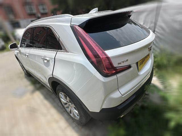 Cadillac XT4 2018 thumb 2