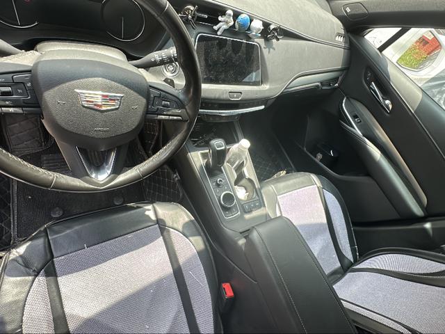 Cadillac XT4 2018 thumb 7