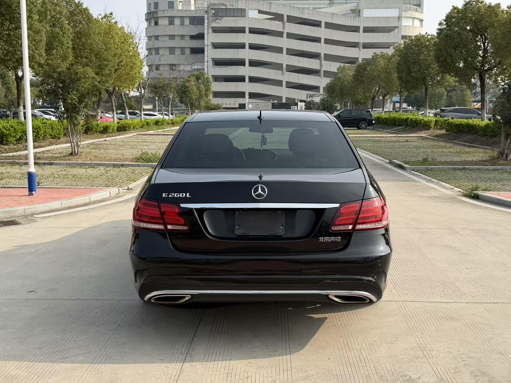 Mercedes-Benz E-Класс 2015 thumb 4