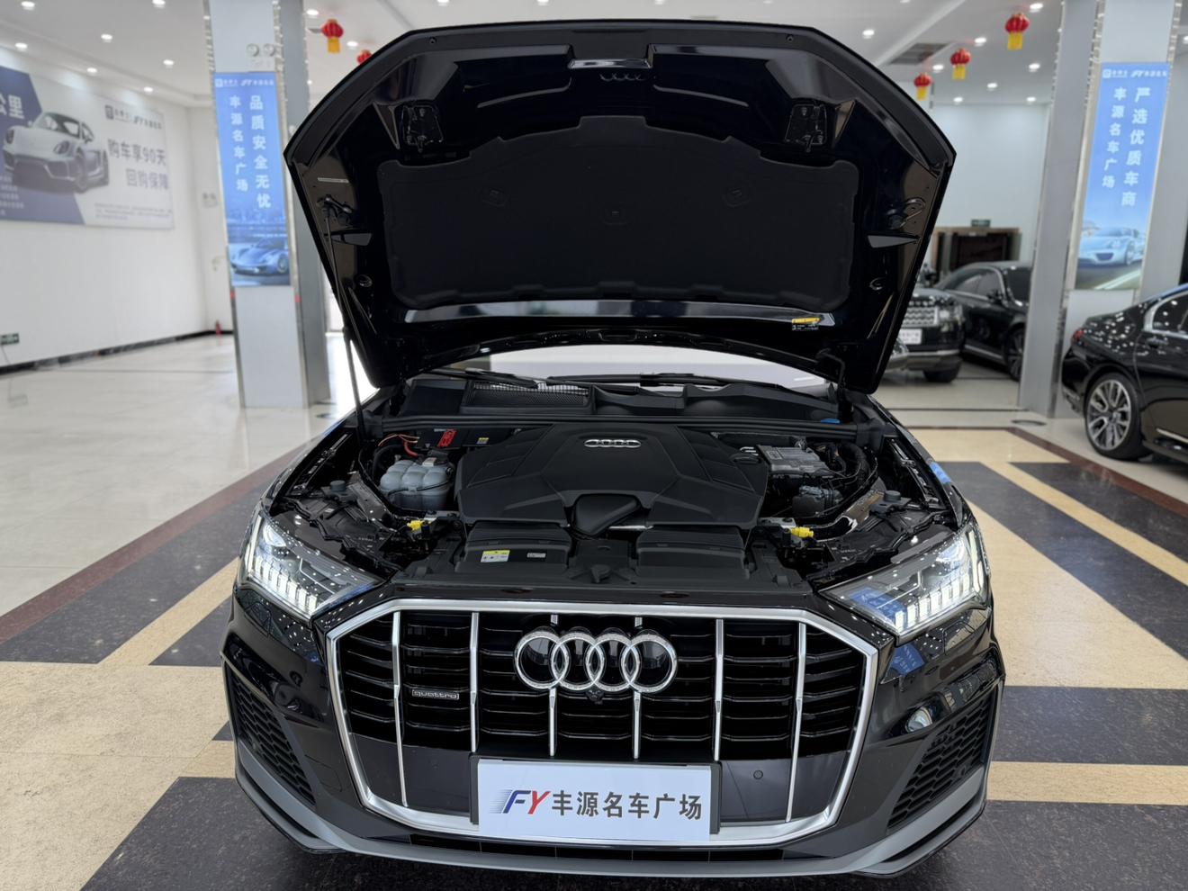 Audi Q7 2021 thumb 7
