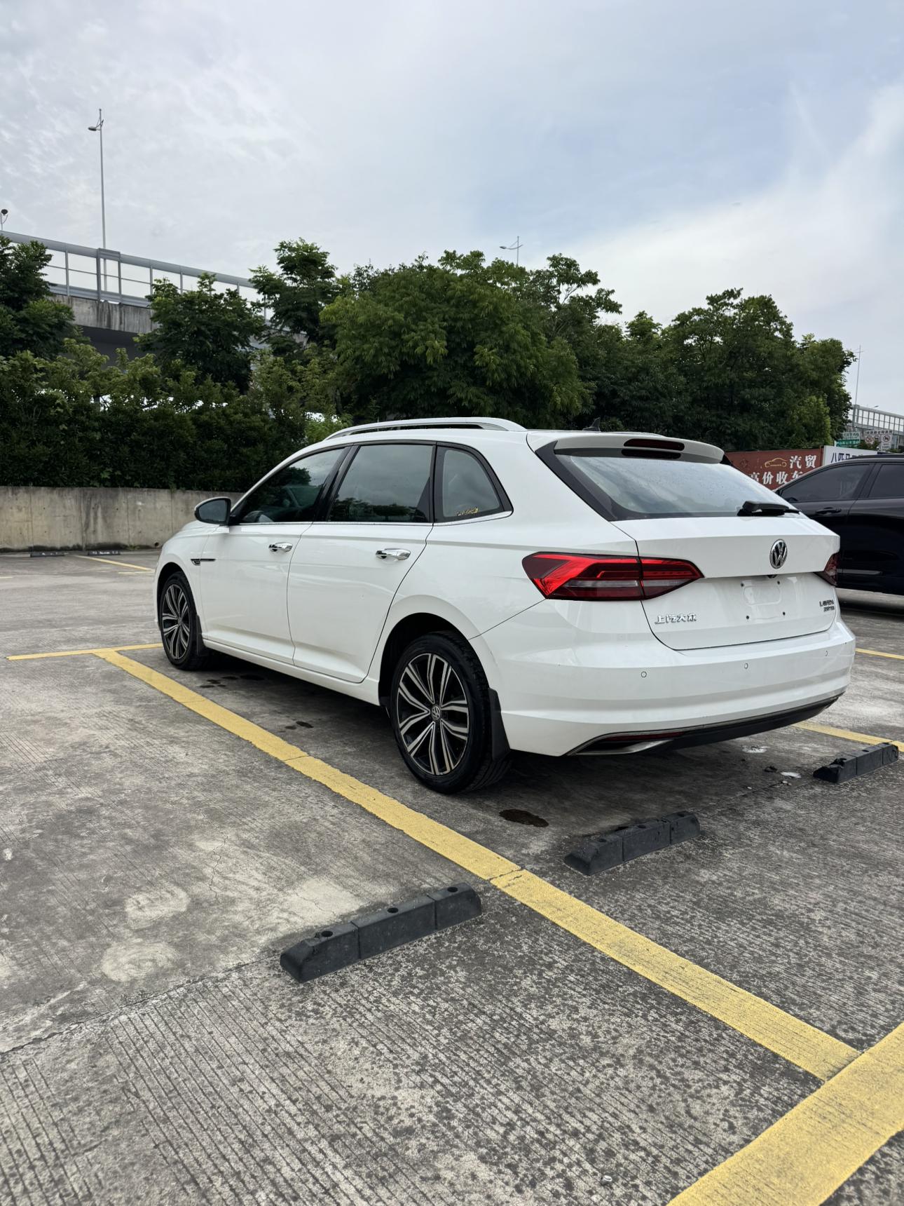 Volkswagen Lavida XR 2018 thumb 12