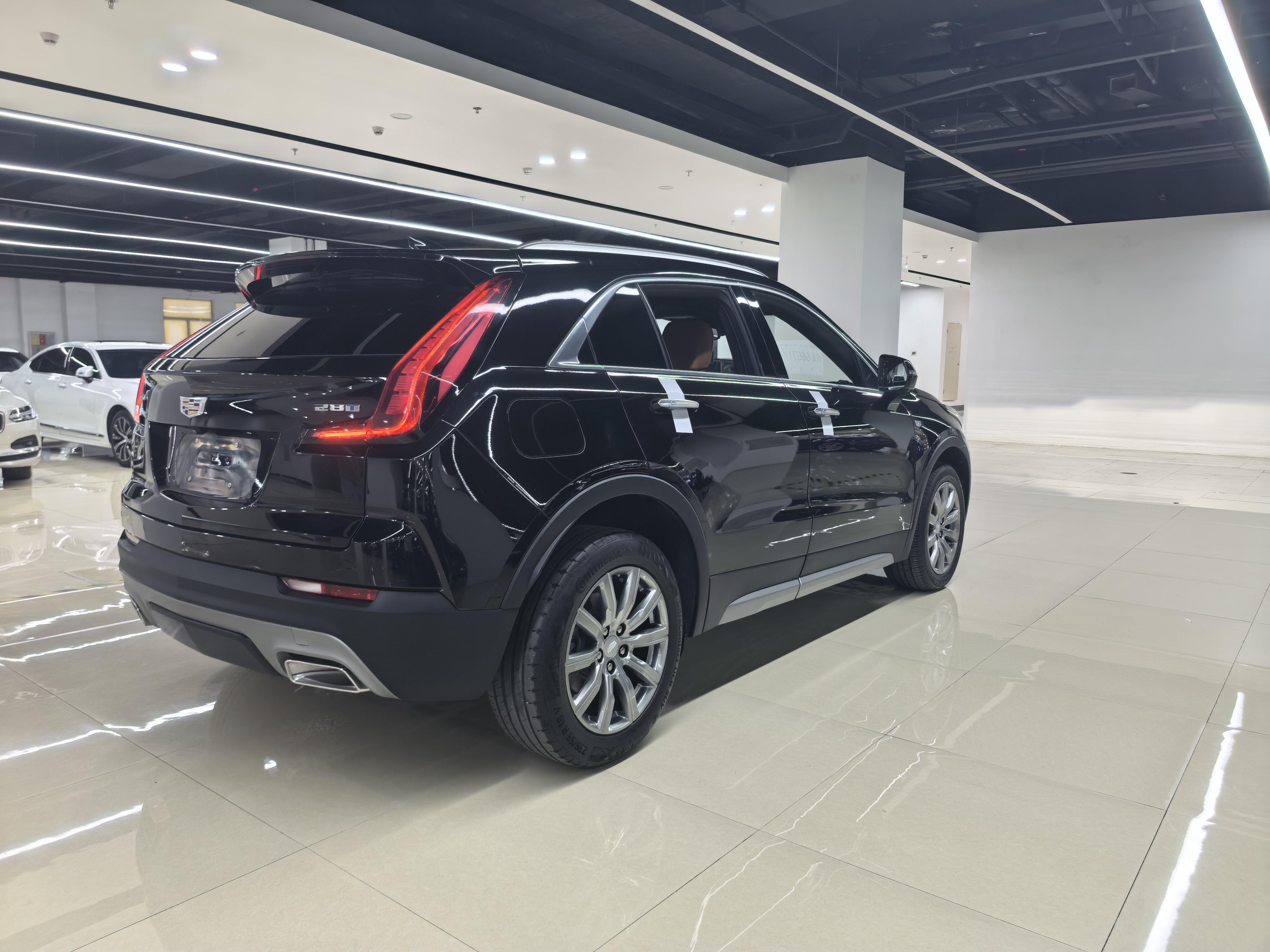 Cadillac XT4 2022 thumb 4