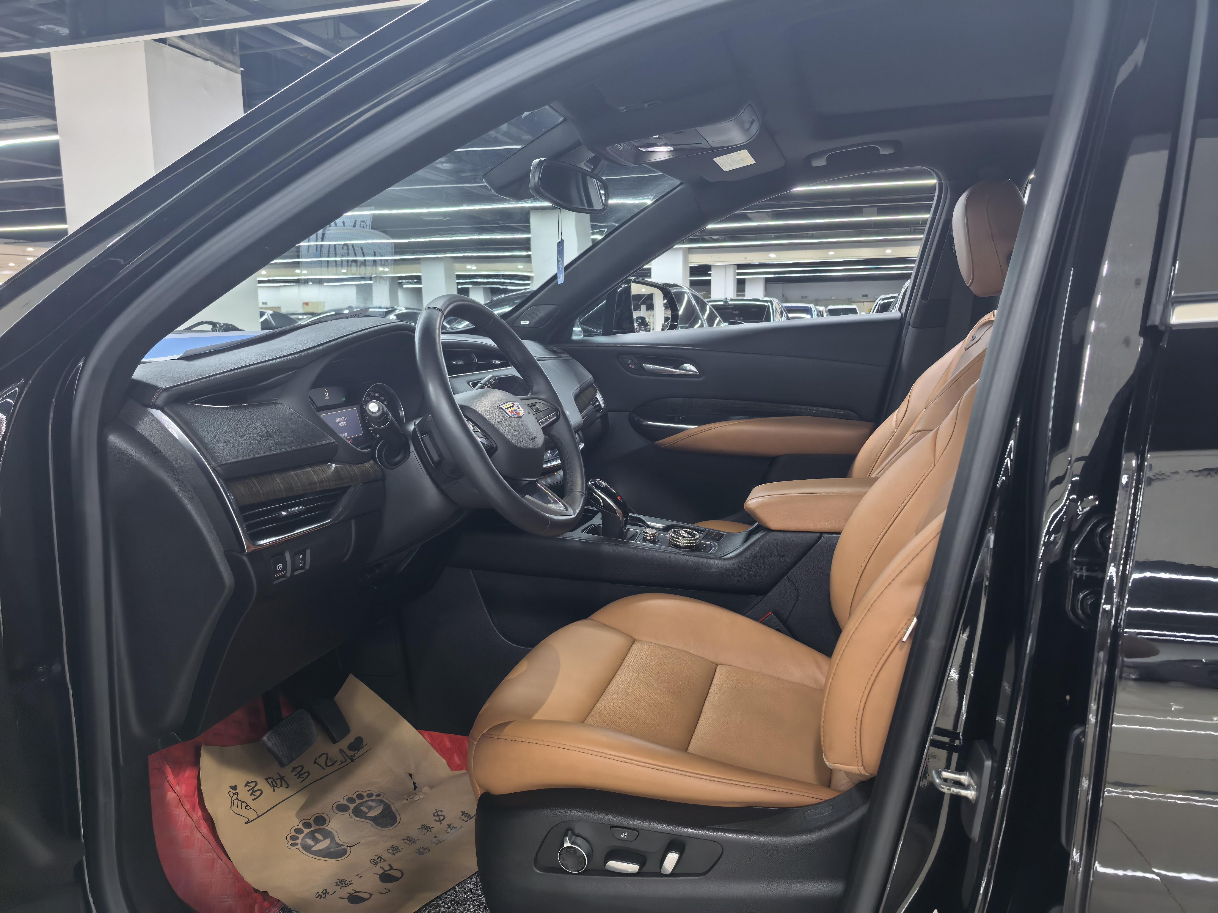 Cadillac XT4 2022 thumb 7