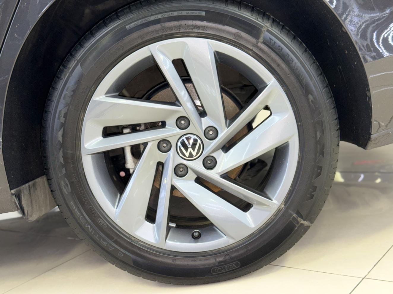 Volkswagen Lamando 2024 thumb 4