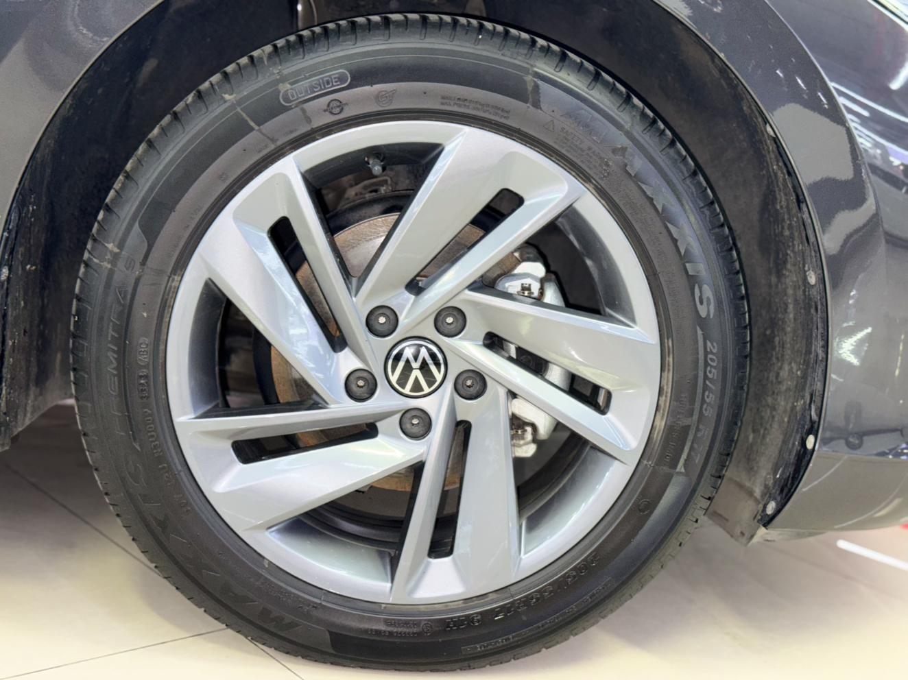 Volkswagen Lamando 2024 thumb 9