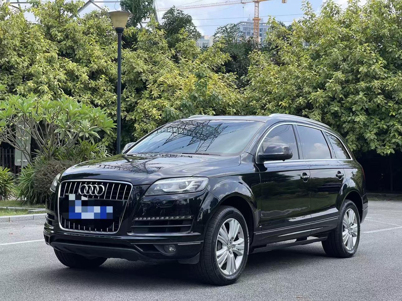 Audi Q7 2015 thumb 8