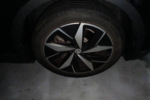 Volkswagen ID.4 2021 thumb 8