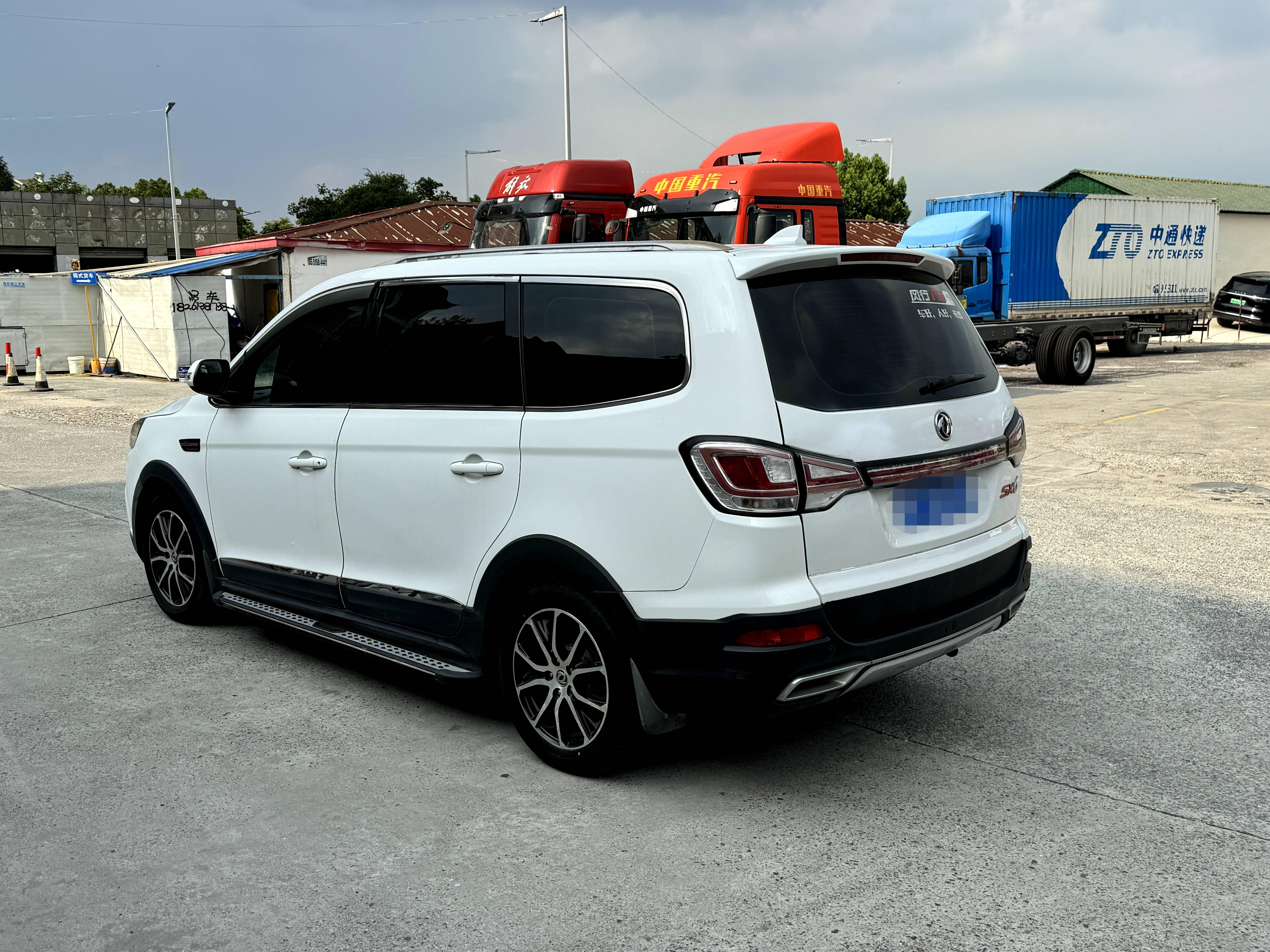 Dongfeng Fengxing SX6 2016 thumb 3