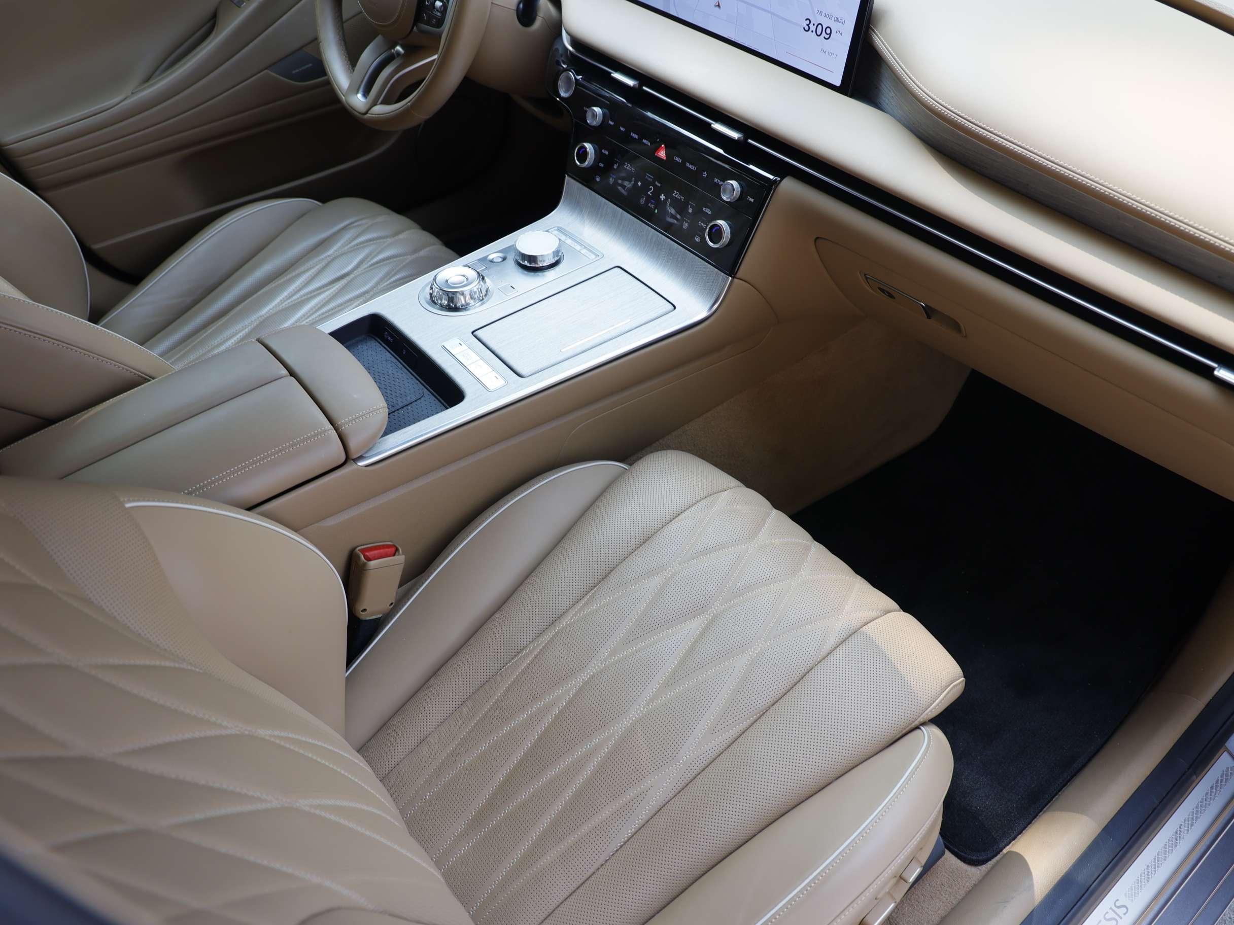 Genesis G80 2024 thumb 4