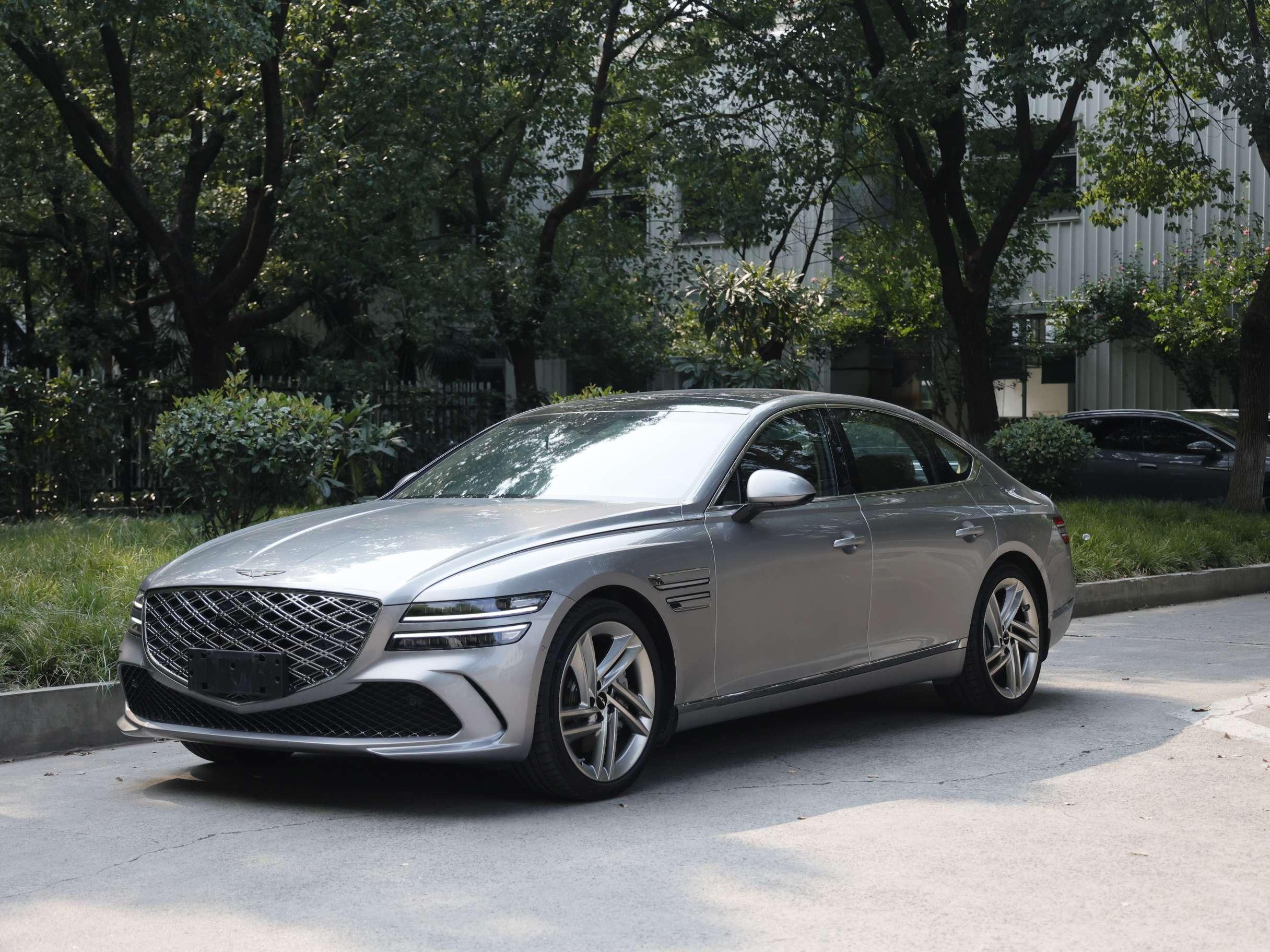 Genesis G80 2024 thumb 9