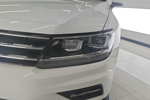 Volkswagen Tiguan 2017 thumb 2