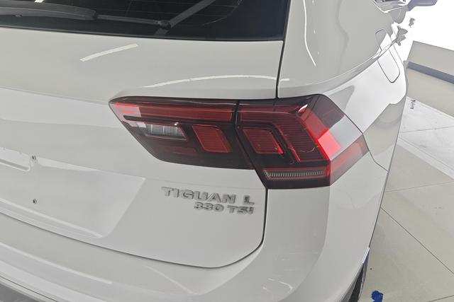 Volkswagen Tiguan 2017 thumb 3