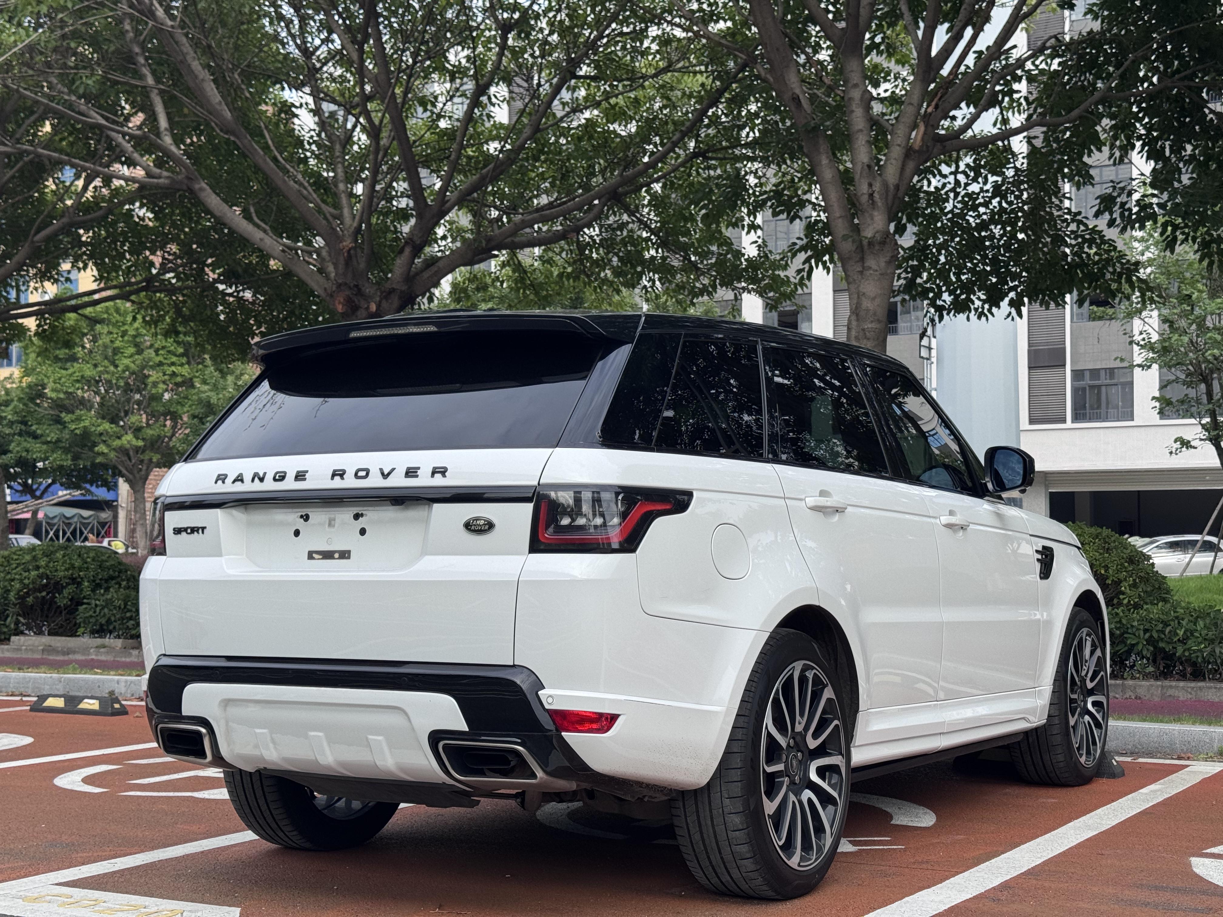Land Rover Range Rover Sport 2015 thumb 4
