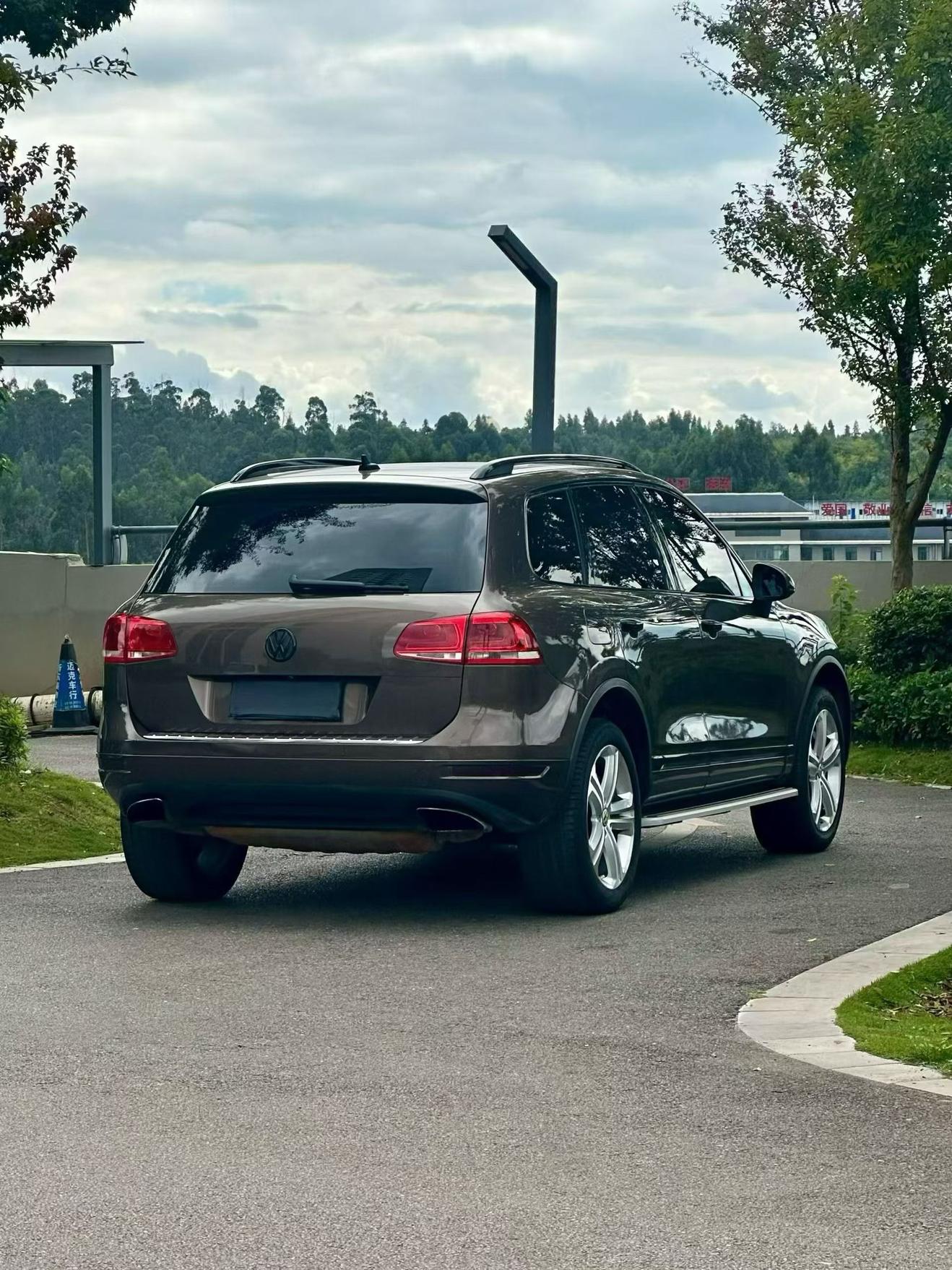 Volkswagen Touareg 2015 thumb 4