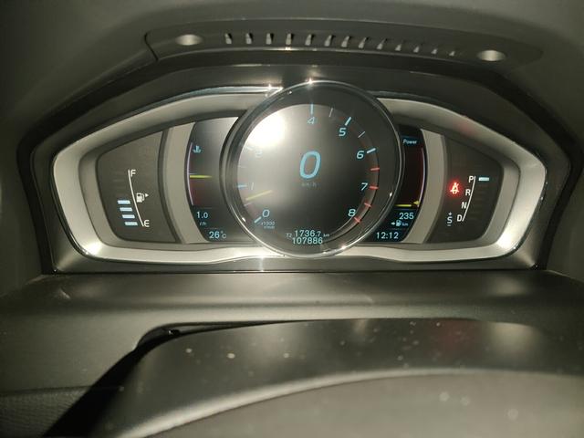 Volvo XC60 2015 thumb 4