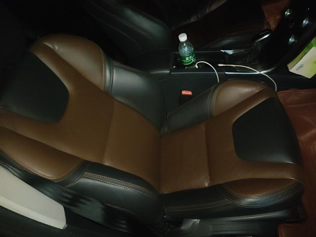 Volvo XC60 2015 thumb 9