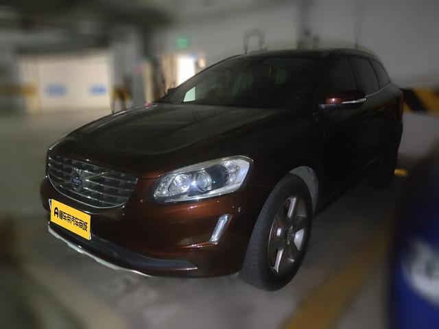 Volvo XC60 2015 thumb 11