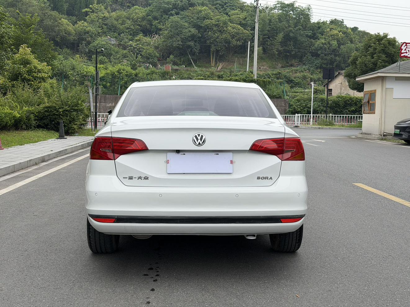 Volkswagen Bora 2019 thumb 3