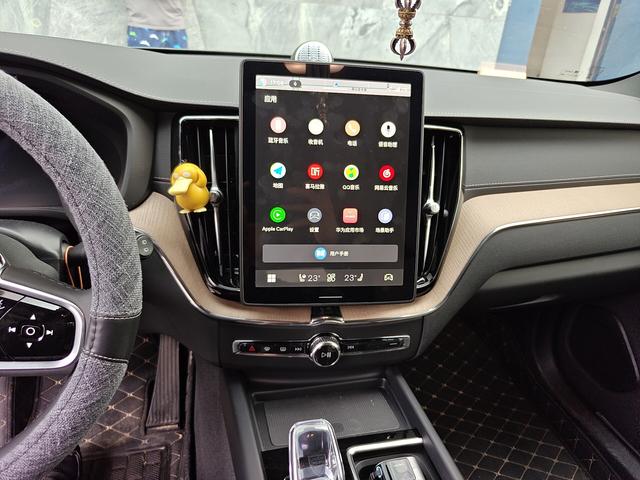 Volvo XC60 2026 thumb 6