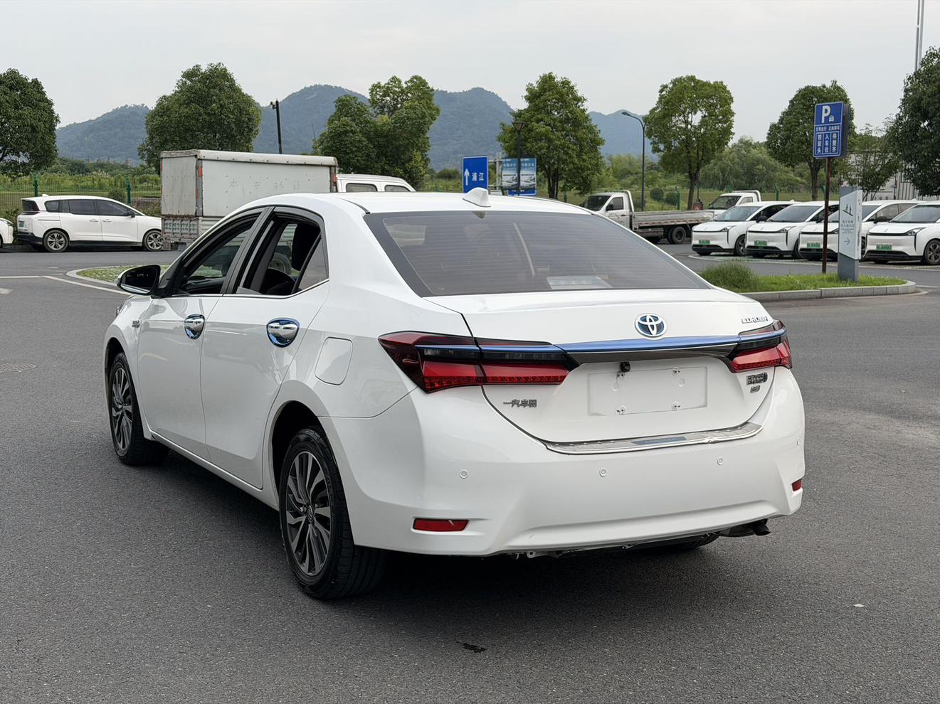 Toyota Corolla 2019 thumb 3