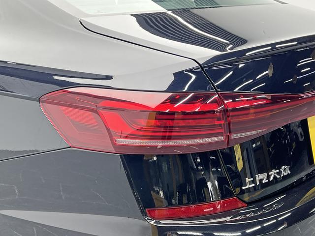 Volkswagen Passat (North America and China) 2023 thumb 11