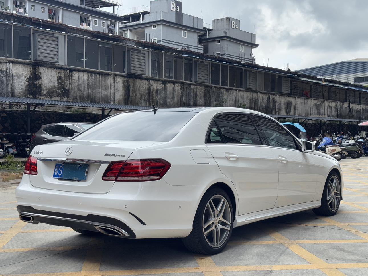 Mercedes-Benz E-Класс 2014 thumb 5