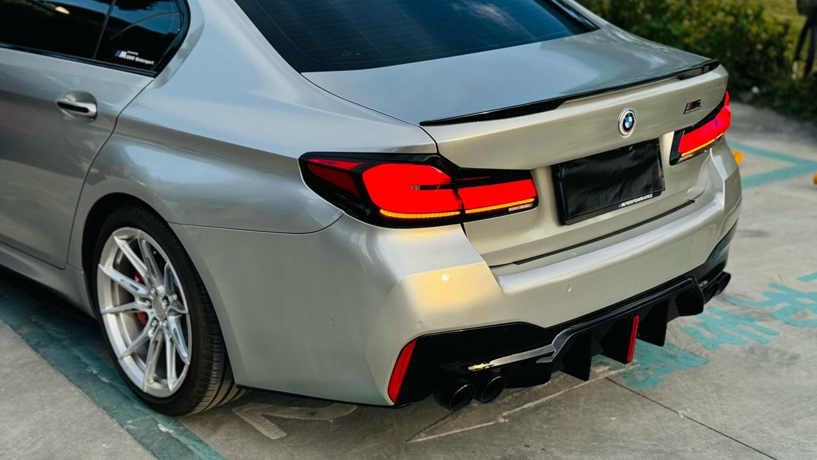 BMW 5 серии 2018 thumb 5