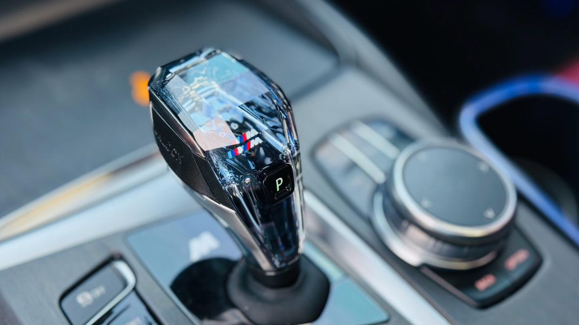 BMW 5 серии 2018 thumb 11