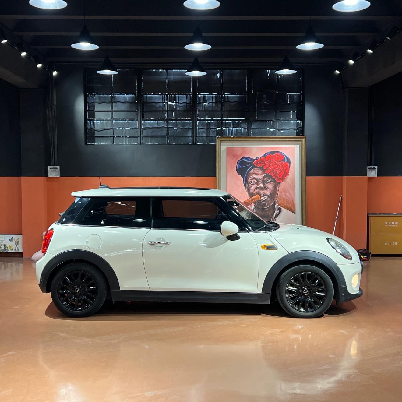 Mini Hatch 2014 thumb 5