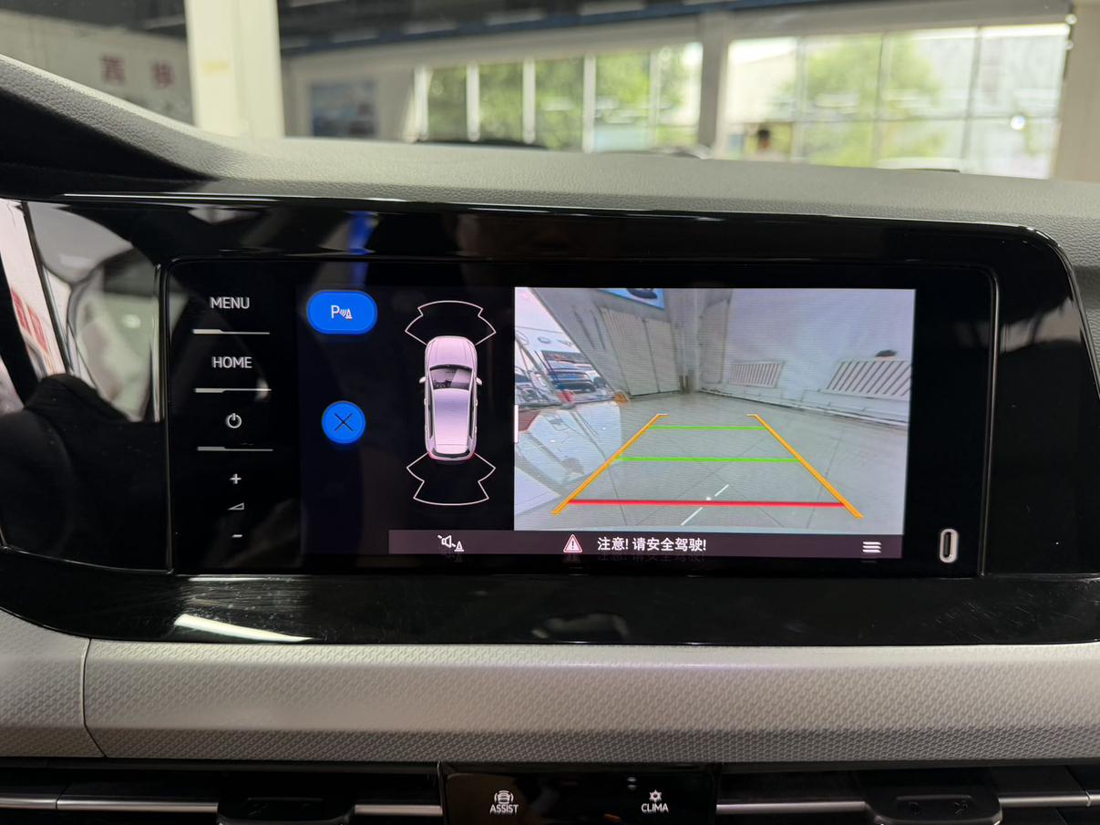 Volkswagen Golf Sportsvan 2023 thumb 10
